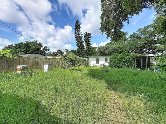 7995 53RD WAY N, Pinellas Park, FL 33781