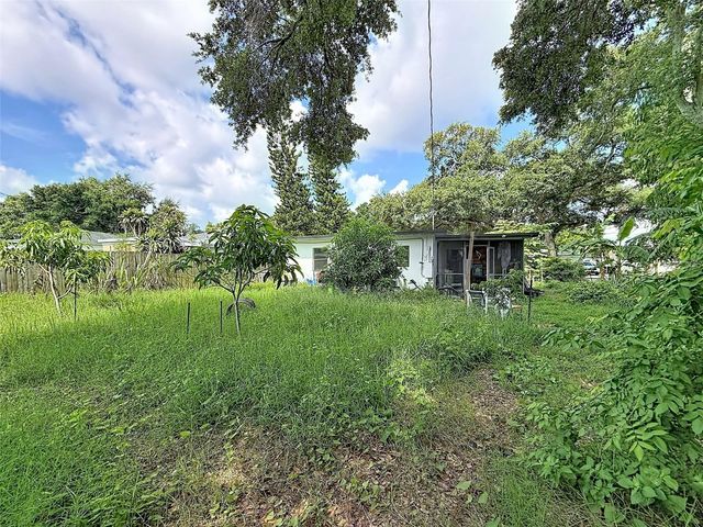 7995 53RD WAY N, Pinellas Park, FL 33781