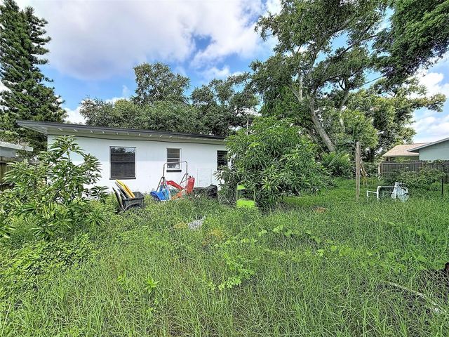 7995 53RD WAY N, Pinellas Park, FL 33781