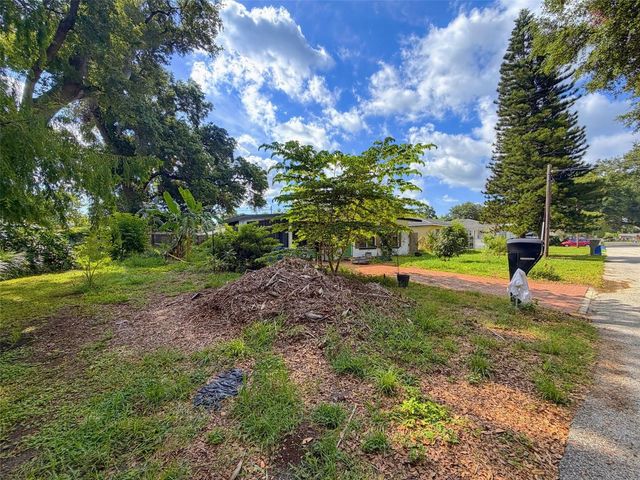7995 53RD WAY N, Pinellas Park, FL 33781