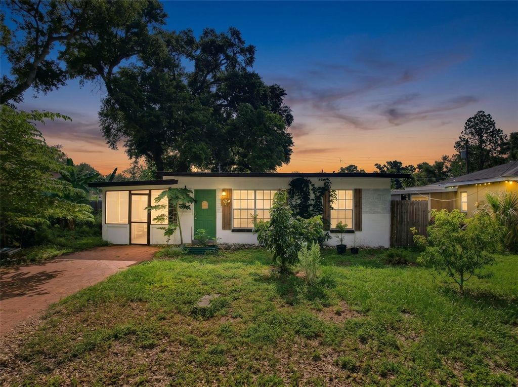 7995 53RD WAY N, Pinellas Park, FL 33781