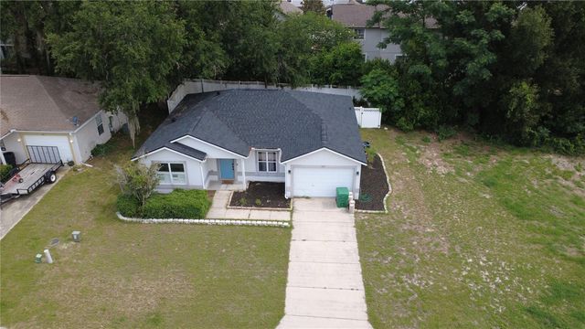407 CIERRA OAKS CIRCLE, Lady Lake, FL 32159