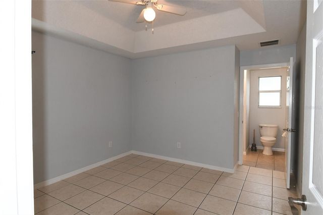 407 CIERRA OAKS CIRCLE, Lady Lake, FL 32159