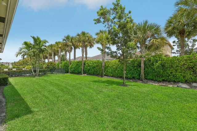 5570 Anna Maria Lane, Westlake, FL 33470