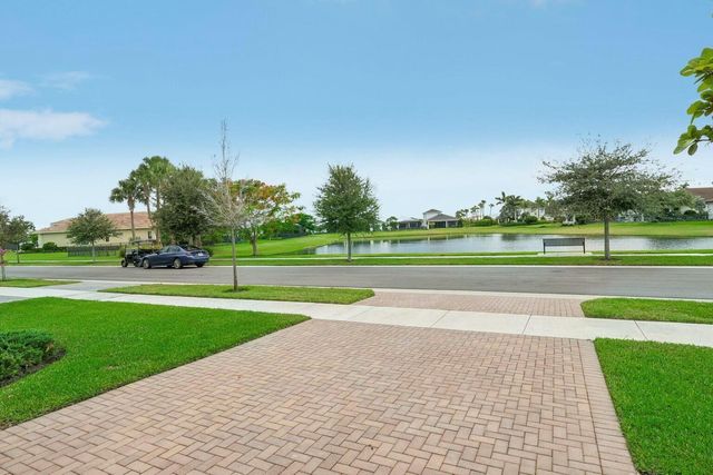 5570 Anna Maria Lane, Westlake, FL 33470