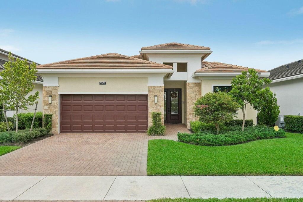 5570 Anna Maria Lane, Westlake, FL 33470