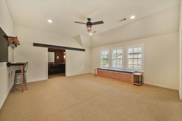 108 Guadalupe Drive, Irving, TX 75039