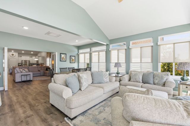 2621 Goldfinch Dr., Myrtle Beach, SC 29577