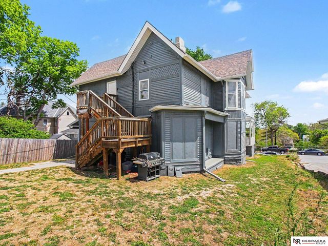 1124 S 29th Street, Omaha, NE 68105