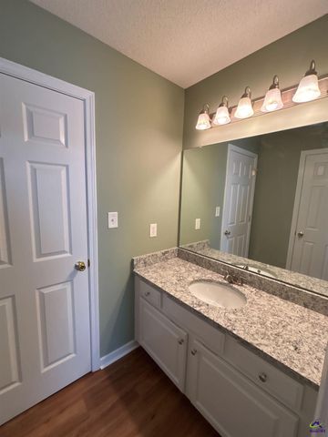 303 Sark Drive, Warner Robins, GA 31088