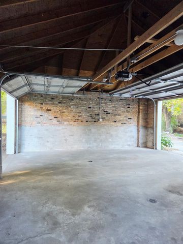 7734 S Langley Avenue, Chicago, IL 60619