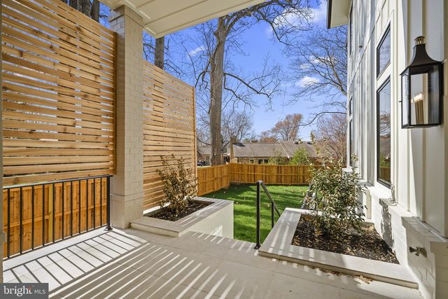 6116 EASTVIEW ST, Bethesda, MD 20817