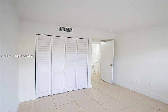 15550 SW 80th Street E102, Miami, FL 33193