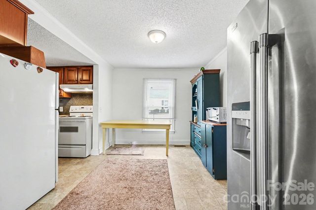 1224 Pump Station Road, Kannapolis, NC 28081