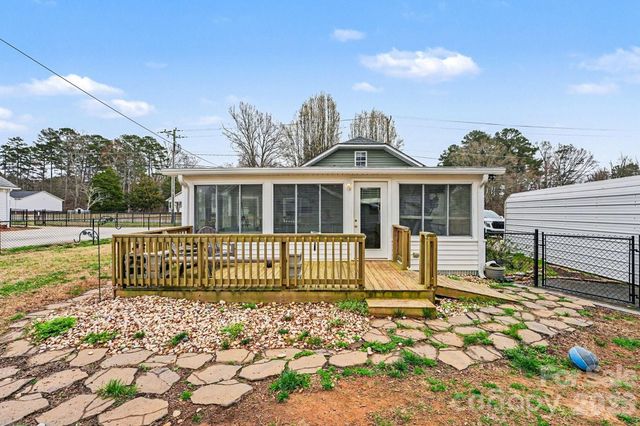 1224 Pump Station Road, Kannapolis, NC 28081