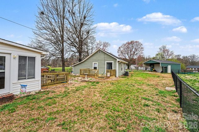 1224 Pump Station Road, Kannapolis, NC 28081