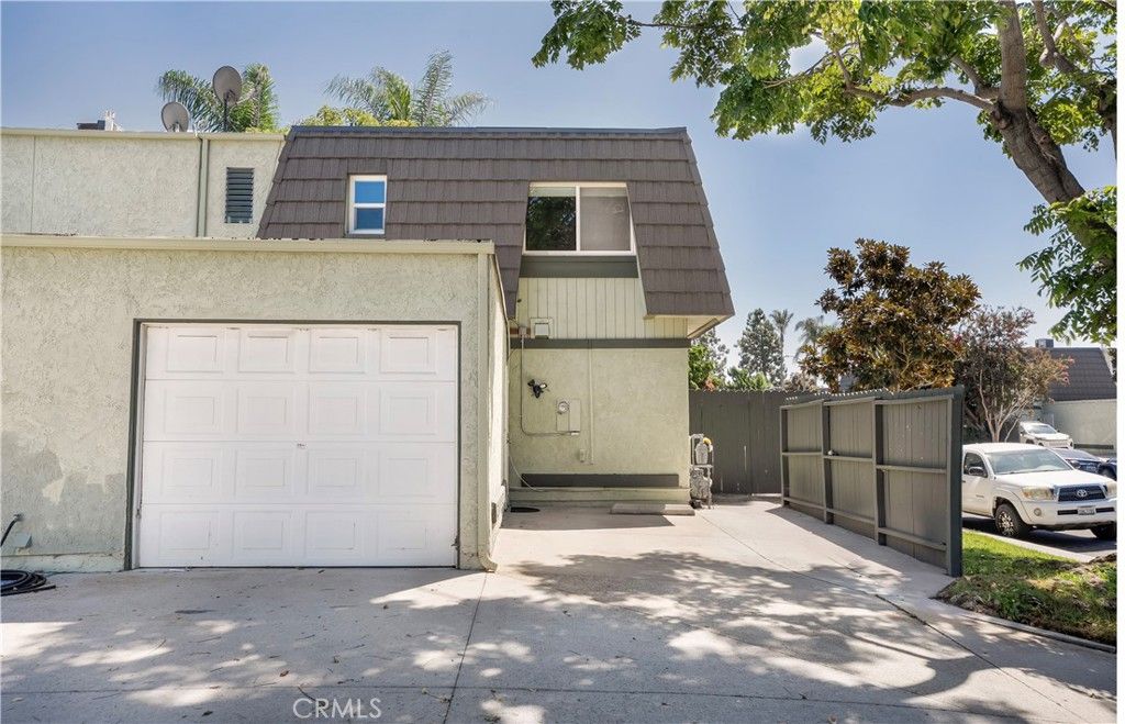 1642 Iowa Street A, Costa Mesa, CA 92626 — photo 2