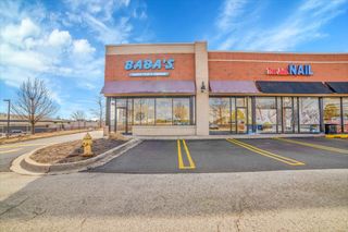 476 W Army Trail Road, Carol Stream, IL 60188