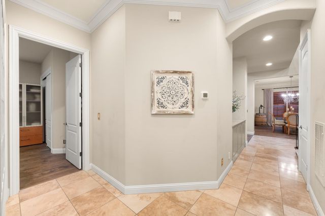 150 Red Ridge Ct, Folsom, CA 95630