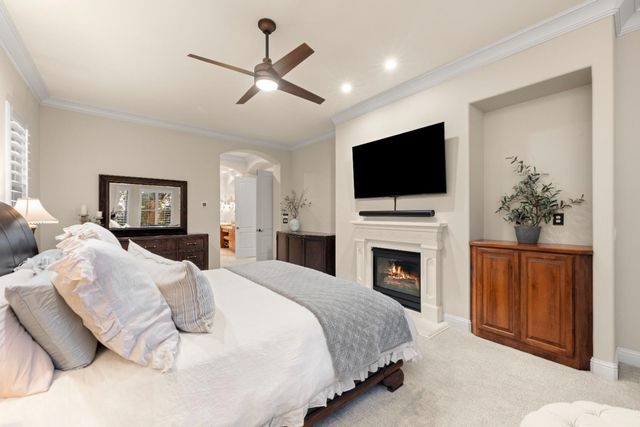 150 Red Ridge Ct, Folsom, CA 95630