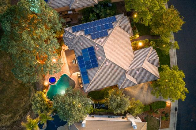 150 Red Ridge Ct, Folsom, CA 95630
