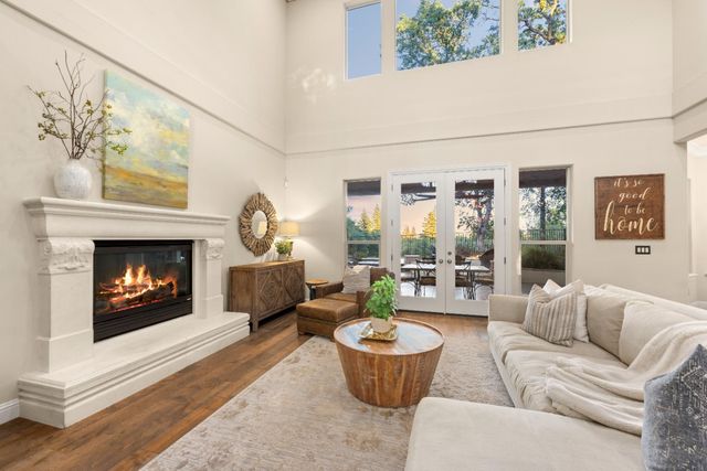 150 Red Ridge Ct, Folsom, CA 95630
