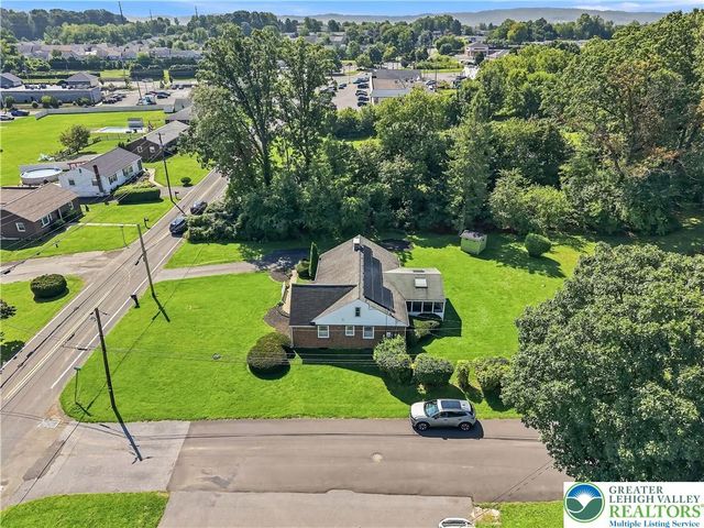 798 Krocks Court, Lower Macungie Twp, PA 18106