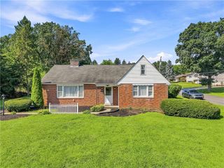 798 Krocks Court, Lower Macungie Twp, PA 18106