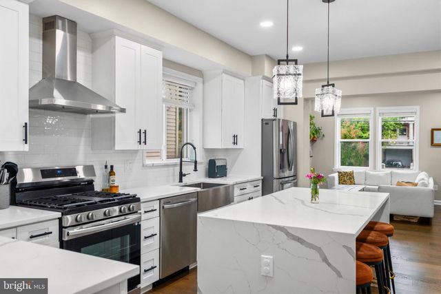 1218 RANDOLPH ST NE, Washington, DC 20017