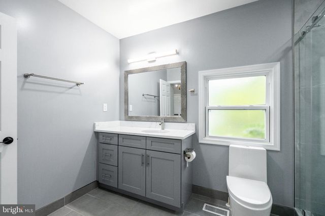 1218 RANDOLPH ST NE, Washington, DC 20017