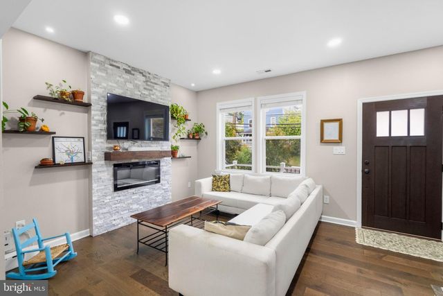 1218 RANDOLPH ST NE, Washington, DC 20017