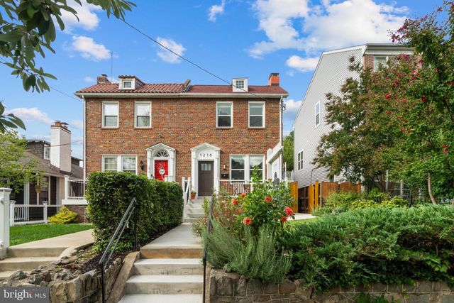 1218 RANDOLPH ST NE, Washington, DC 20017