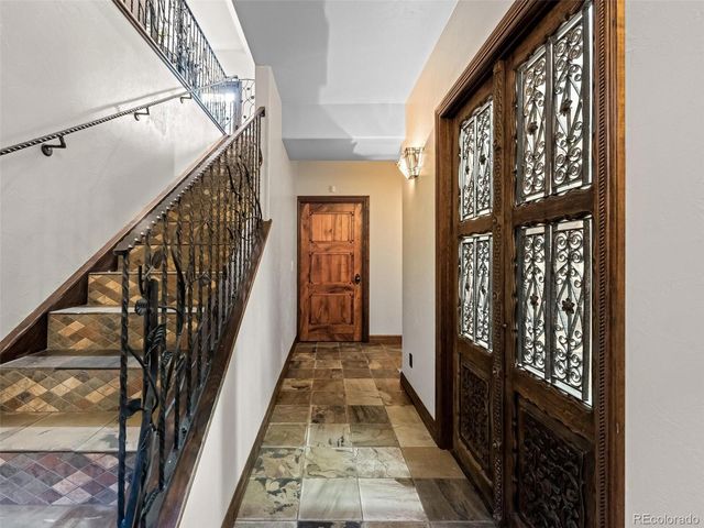 2250 Stuart Street, Denver, CO 80212