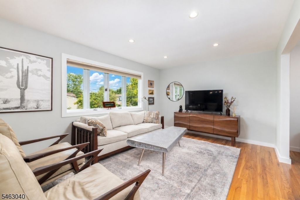 389 Durham Ave, Edison Twp., NJ 08817 — photo 3