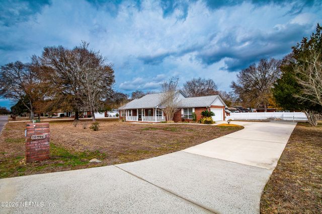 27112 LAKE Drive, Hilliard, FL 32046