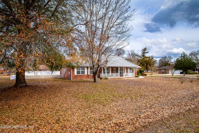 27112 LAKE Drive, Hilliard, FL 32046