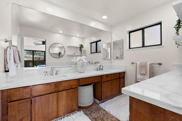 1118 Revere Drive, Sunnyvale, CA 94087