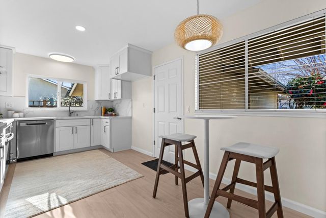 1118 Revere Drive, Sunnyvale, CA 94087