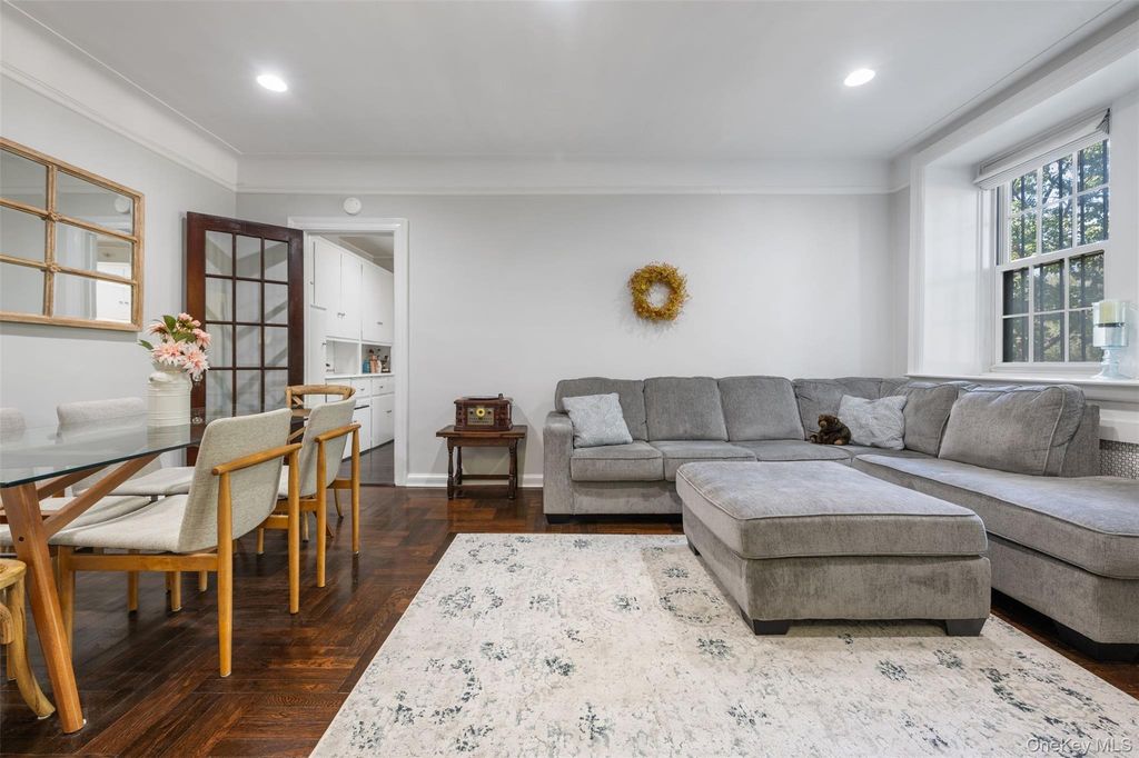 3814 Johnson Avenue E, Bronx, NY 10463 — photo 4