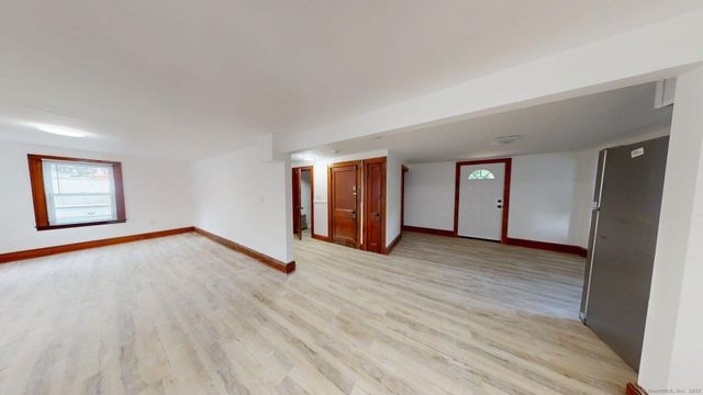 57 Pratt Street, Norwich, CT 06360