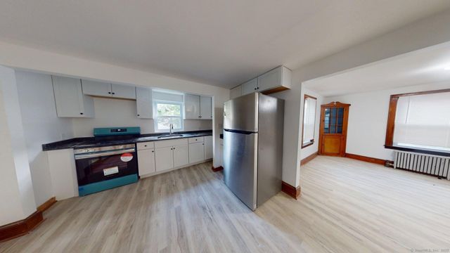 57 Pratt Street, Norwich, CT 06360