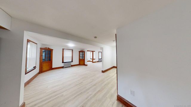 57 Pratt Street, Norwich, CT 06360