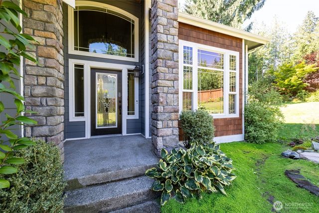 6408 179th Avenue E, Lake Tapps, WA 98391
