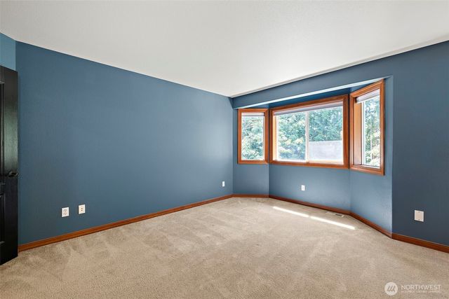 6408 179th Avenue E, Lake Tapps, WA 98391