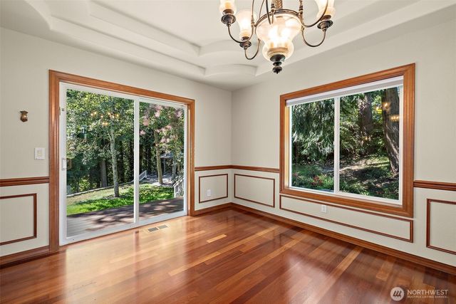 6408 179th Avenue E, Lake Tapps, WA 98391