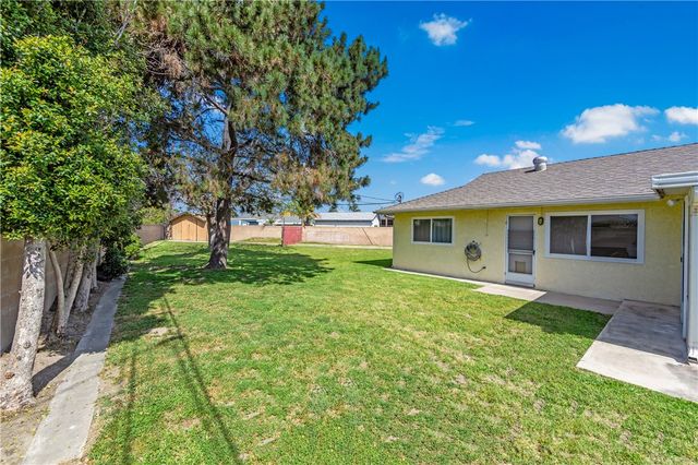 5572 Nevada Drive, Huntington Beach, CA 92647