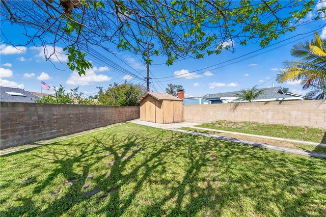 5572 Nevada Drive, Huntington Beach, CA 92647