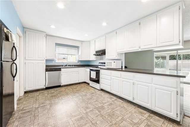 5572 Nevada Drive, Huntington Beach, CA 92647