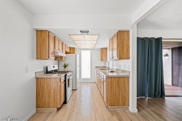 1405 Vegas Valley Drive 110, Las Vegas, NV 89169