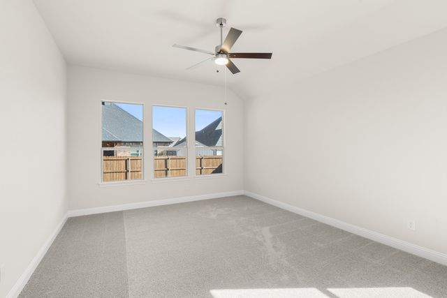 901 Meadow View Drive, Cleburne, TX 76033